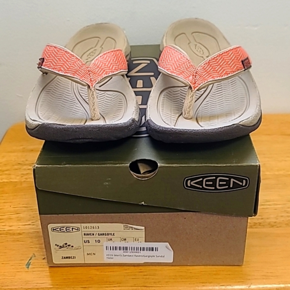 Keen Sandals, Thongs, Flip Flops